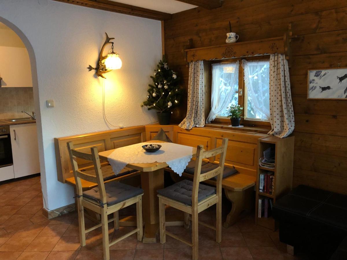 Ferienhaus Veronika Mit 2000Qm Garten Und Bergblick Унтерамергау Екстериор снимка